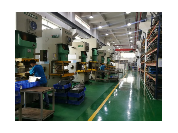 珠海鈑金加工廠，衝壓模具的常見種類型號介紹